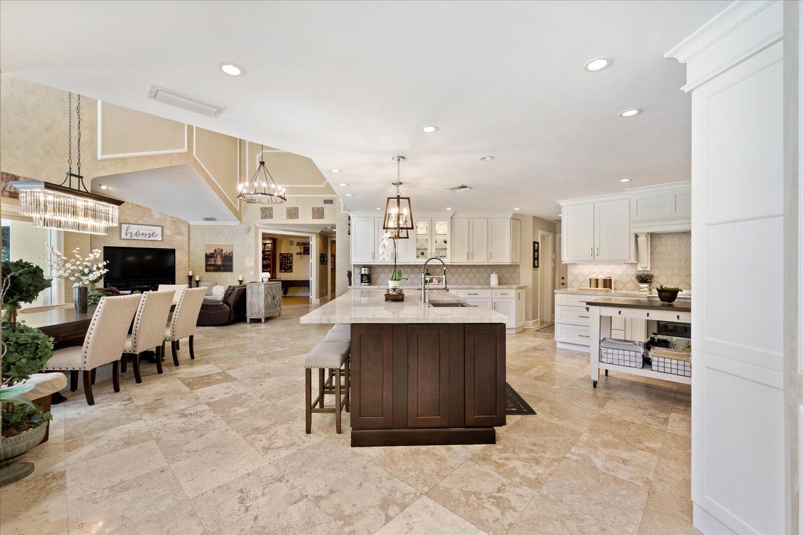 PINEWOOD OF WELLINGTON - Residential Lease