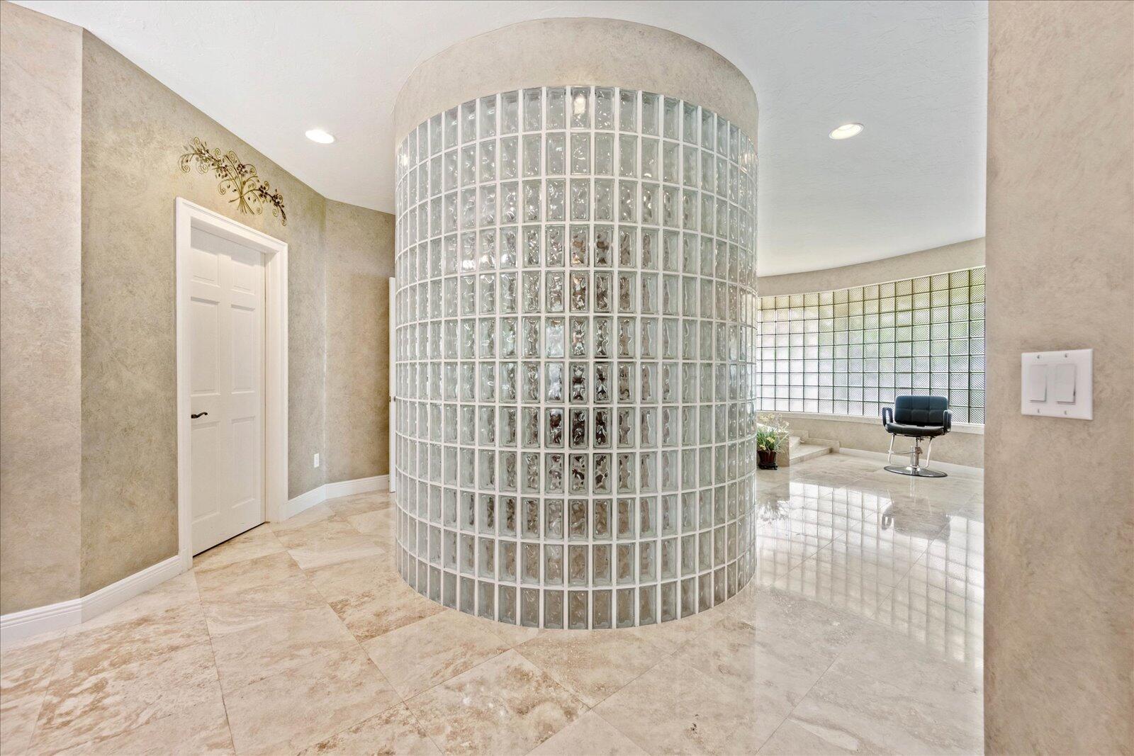 PINEWOOD OF WELLINGTON - Residential Lease