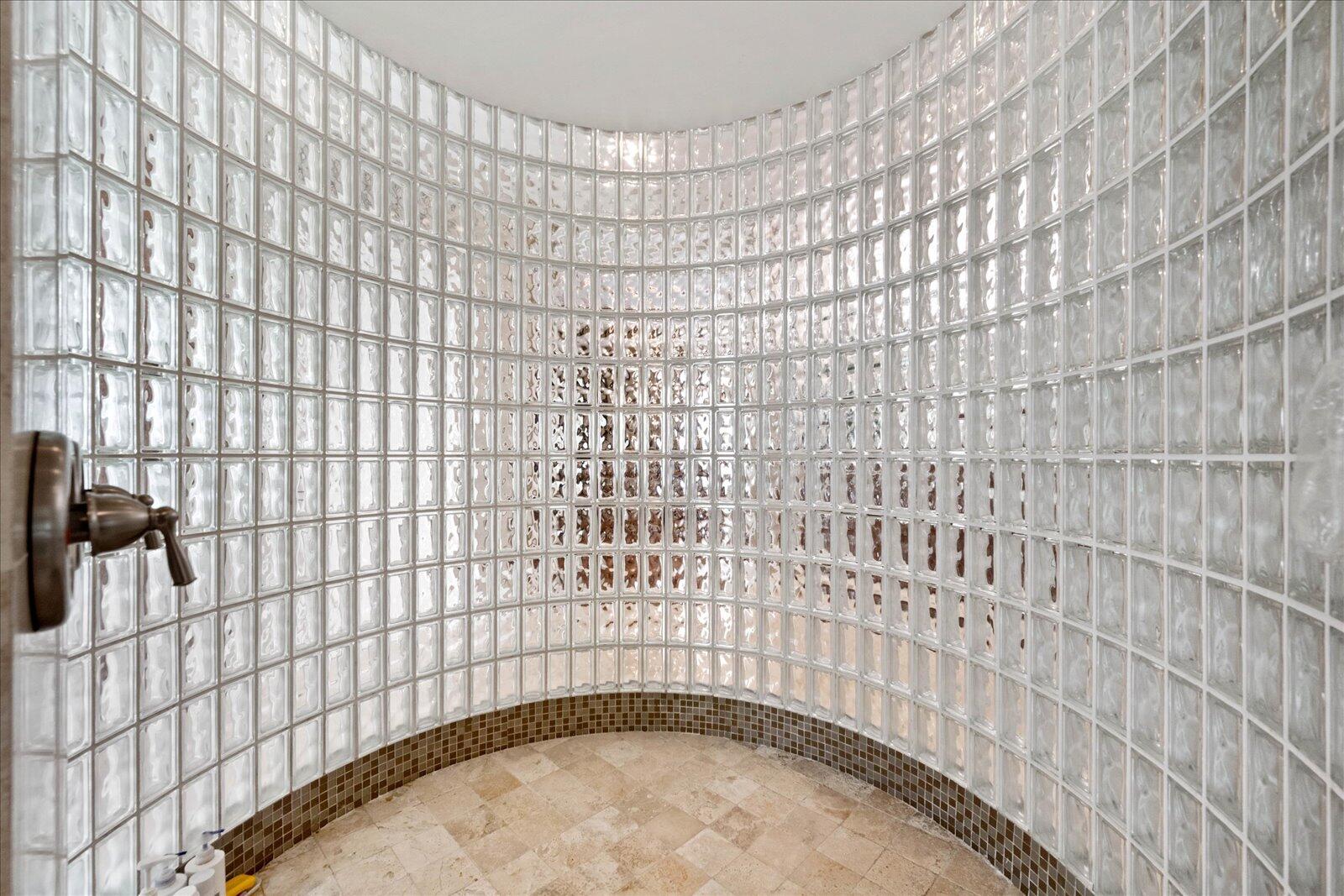 PINEWOOD OF WELLINGTON - Residential Lease