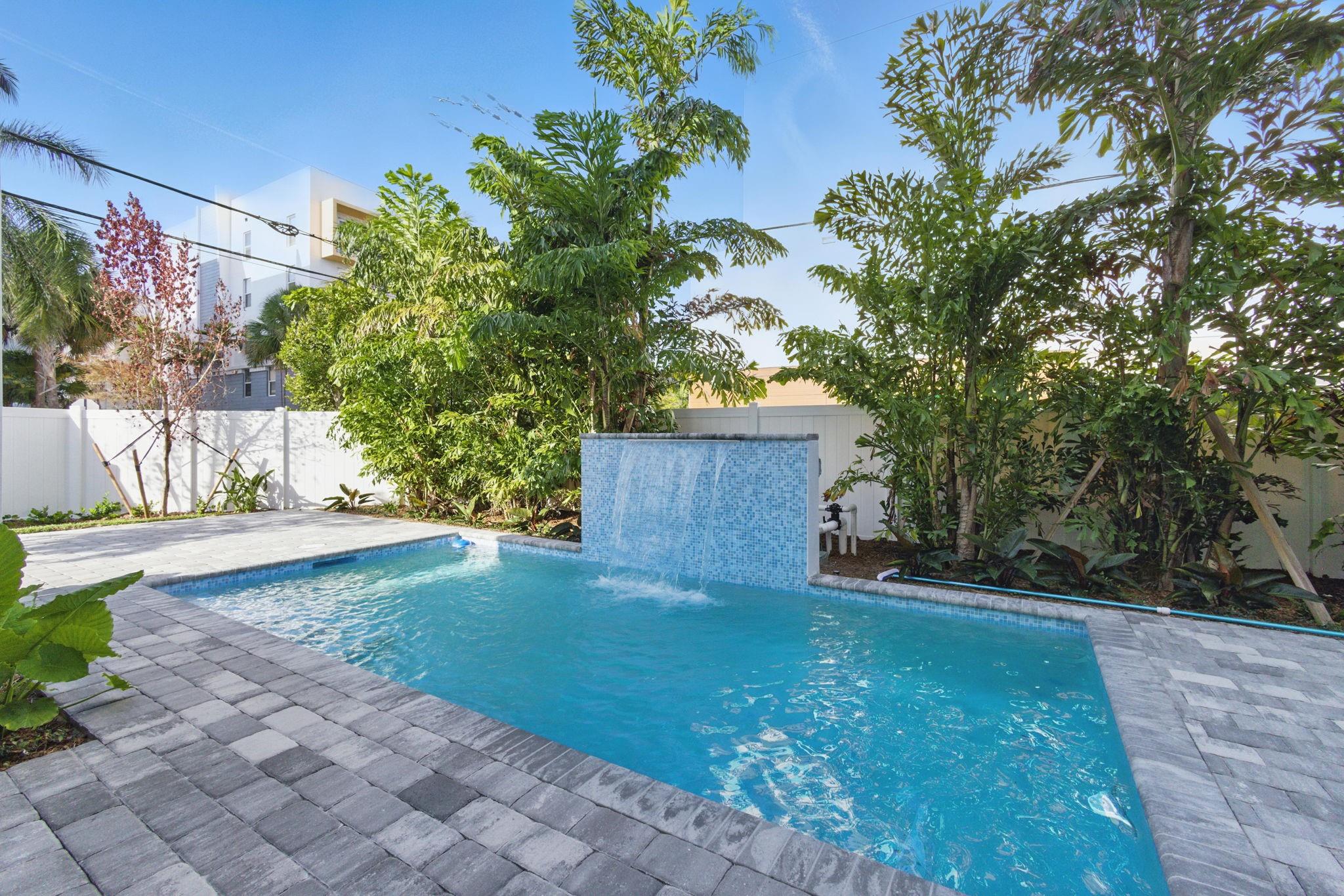 204 Osceola Park Lane