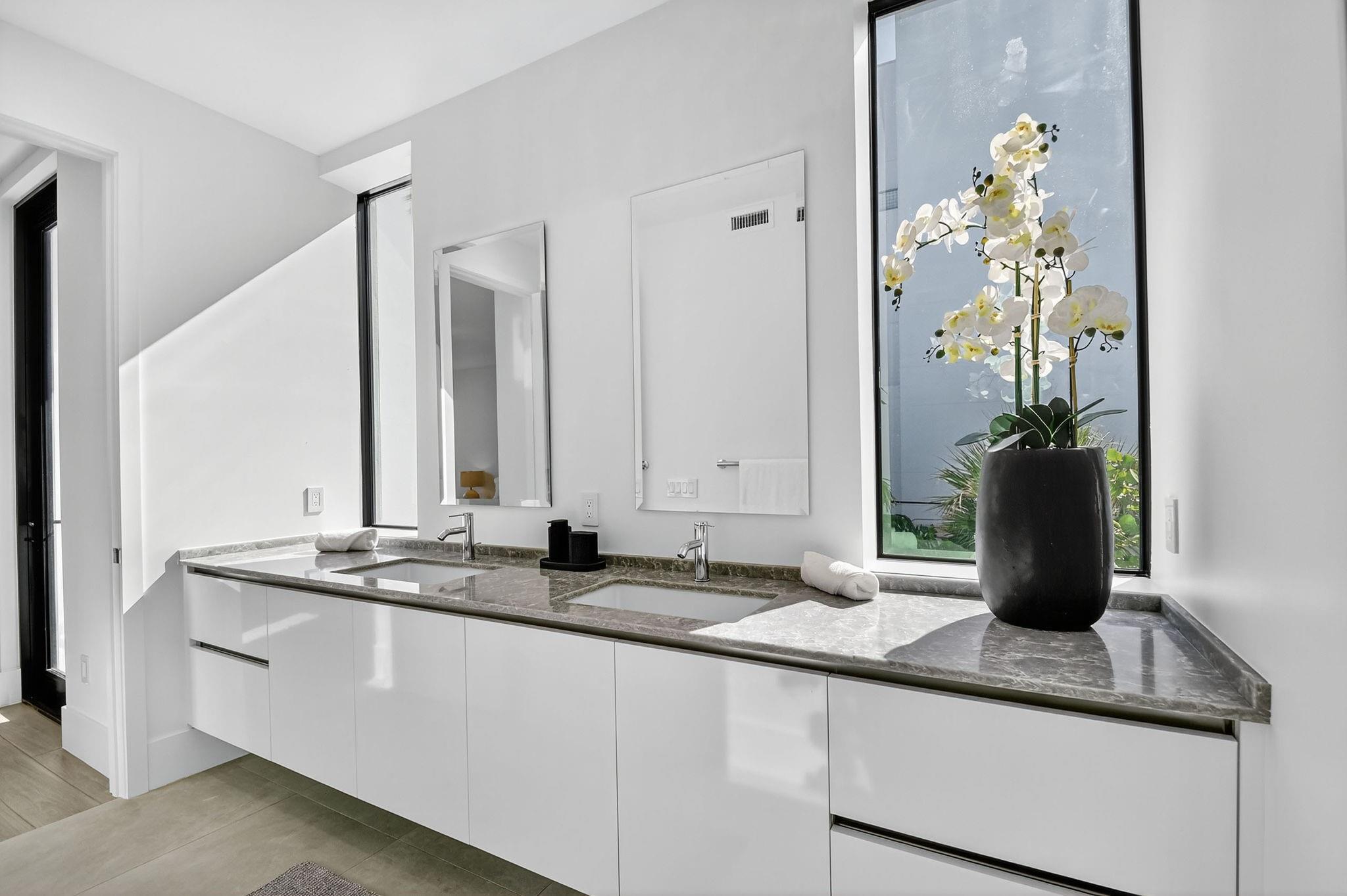 Centennial Square - Residential Lease
