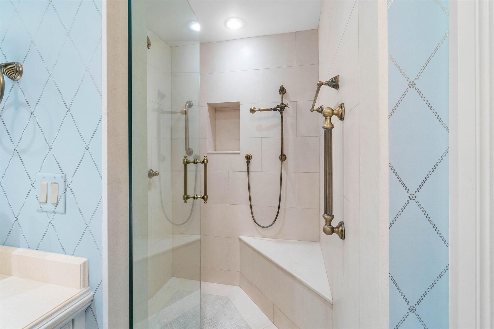 ONE ROYAL PALM WAY CONDO - Residential