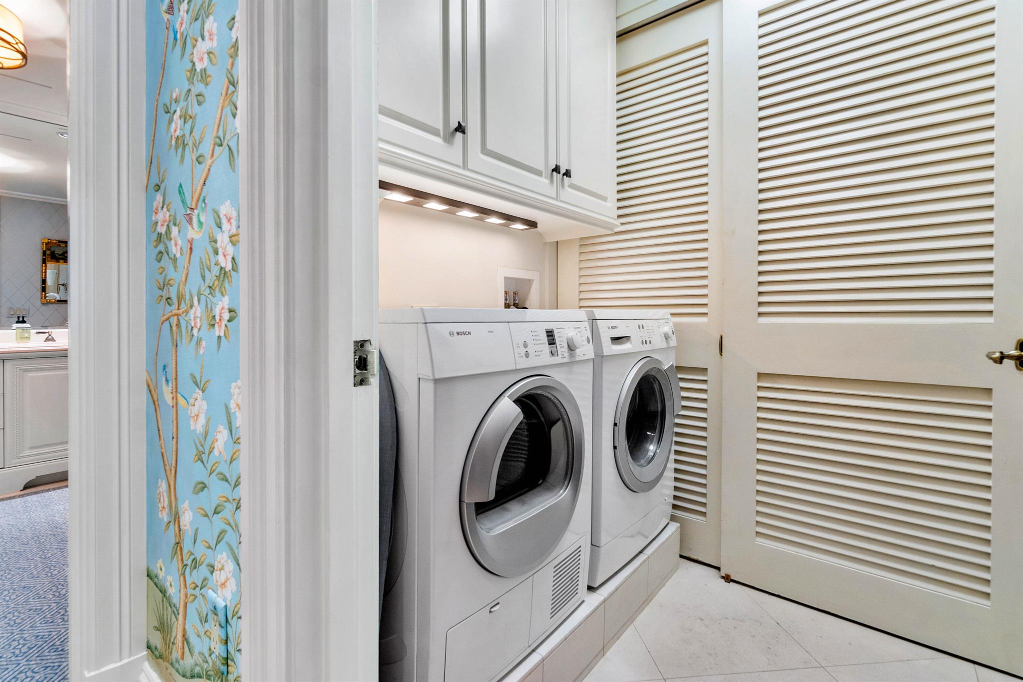 ONE ROYAL PALM WAY CONDO - Residential