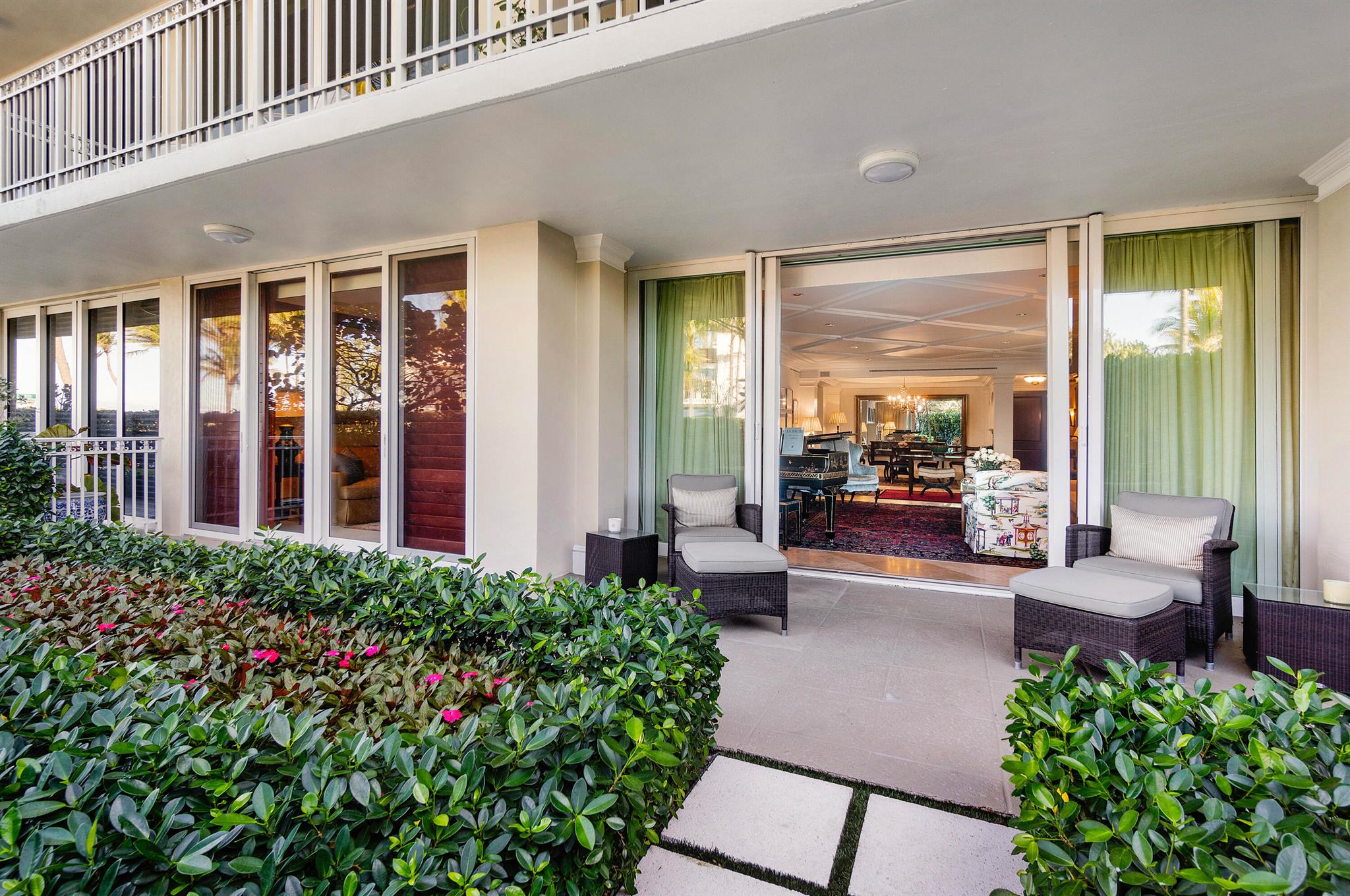 ONE ROYAL PALM WAY CONDO - Residential