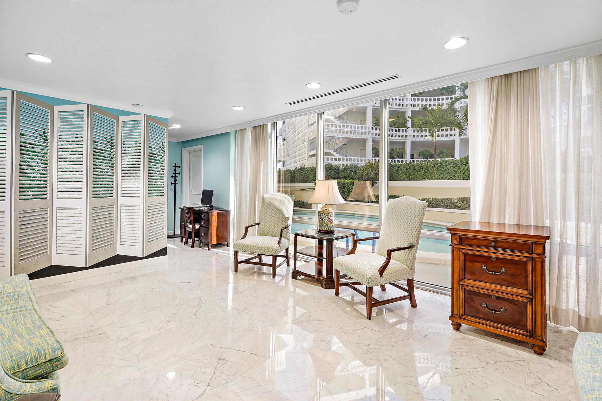 ONE ROYAL PALM WAY CONDO - Residential