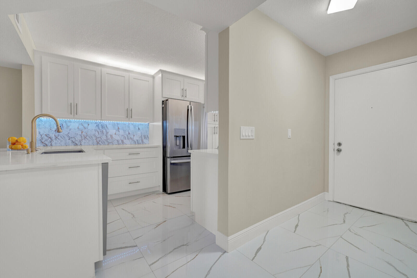 BARWOOD CONDO - Residential