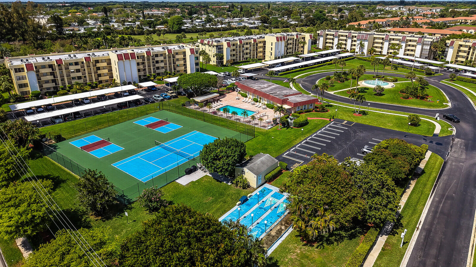 BARWOOD CONDO - Residential