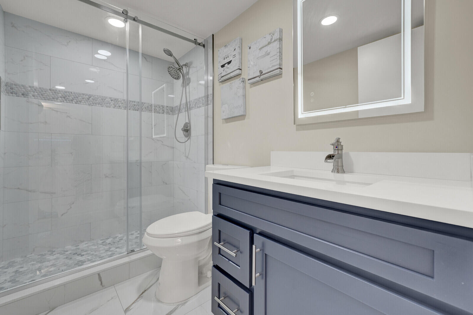 BARWOOD CONDO - Residential