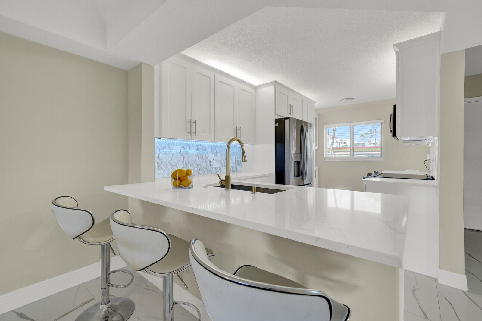 BARWOOD CONDO - Residential