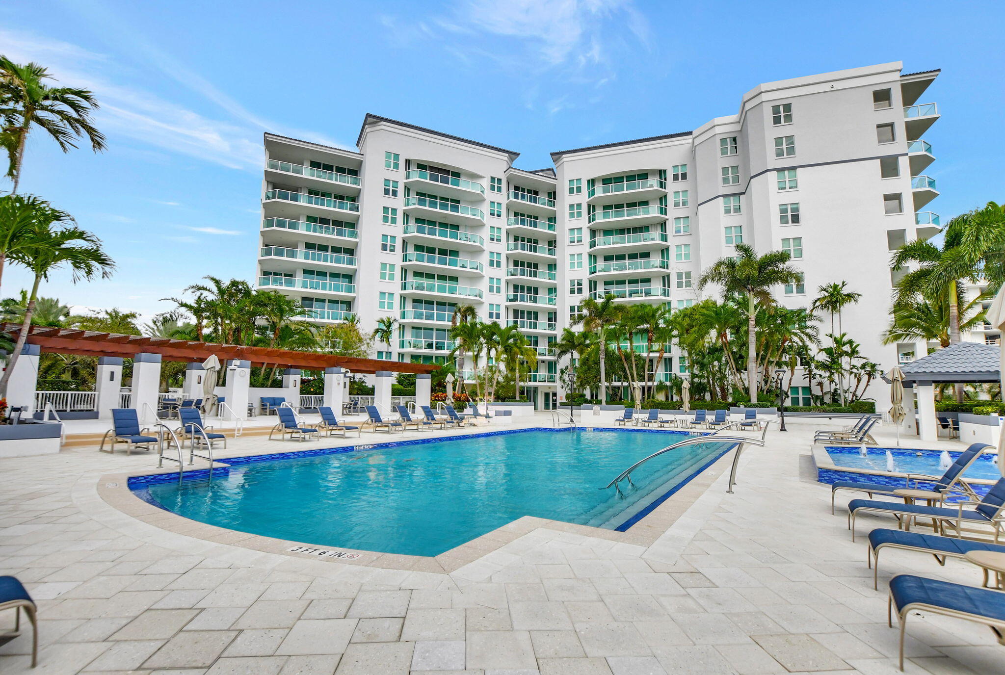 TOWNSEND PLACE - Residential