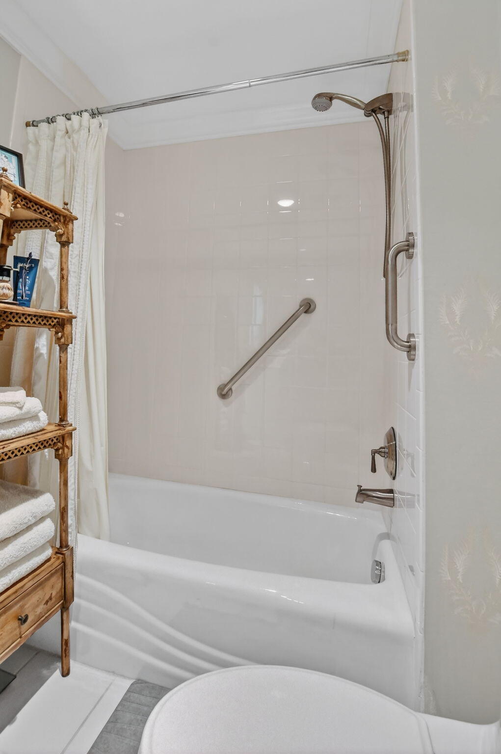 TOWNSEND PLACE - Residential