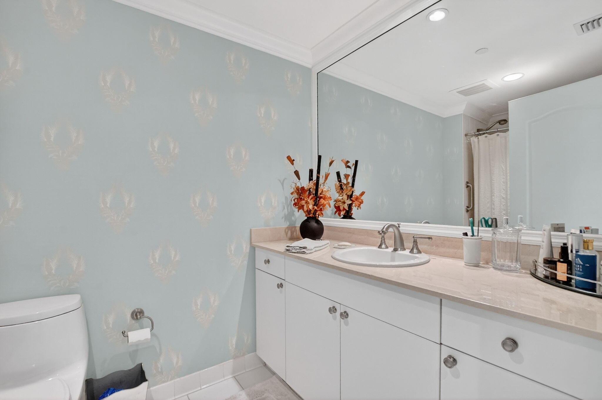 TOWNSEND PLACE - Residential