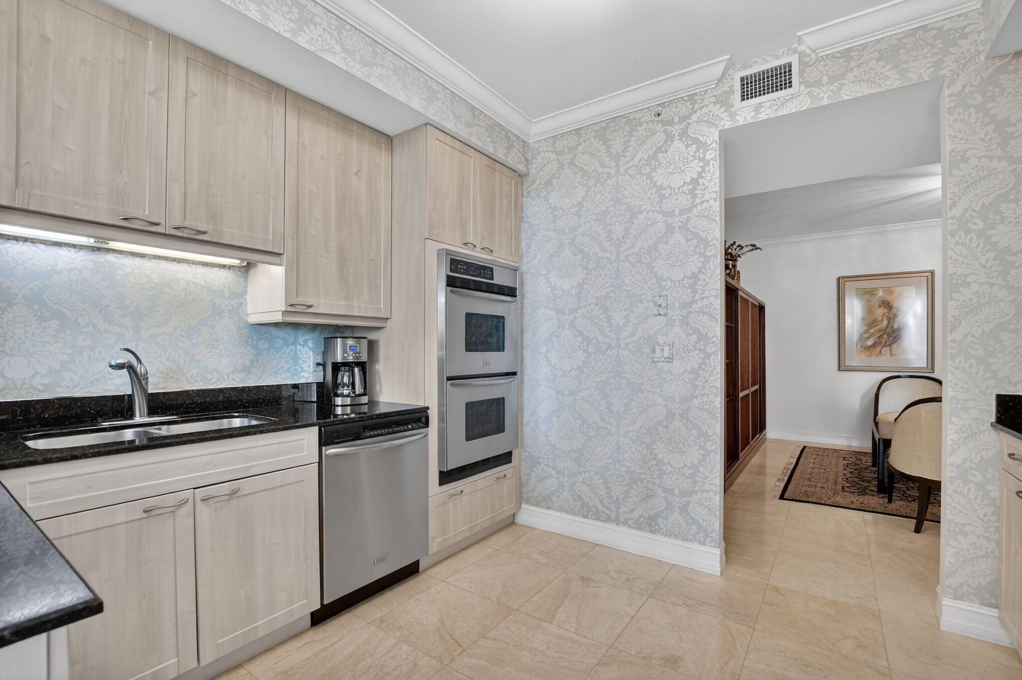 TOWNSEND PLACE - Residential