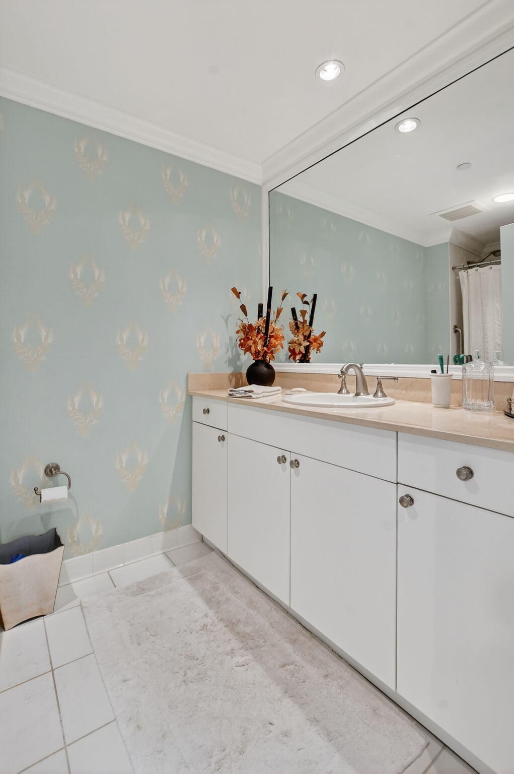 TOWNSEND PLACE - Residential