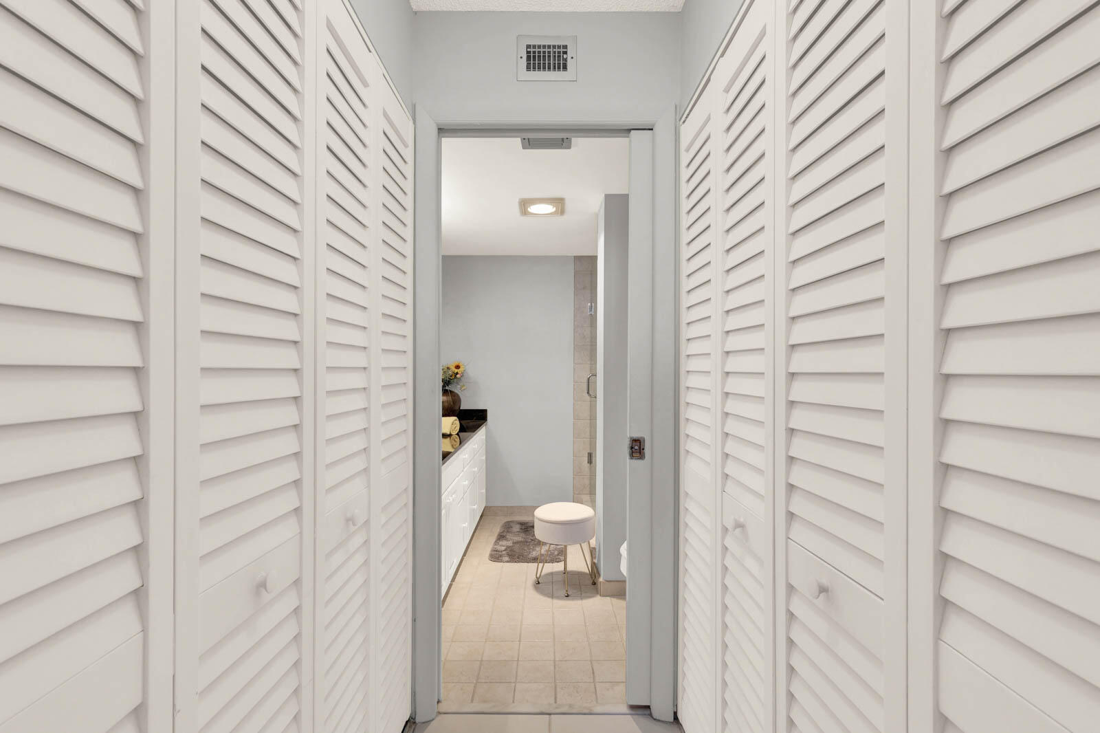 CIRCLE BAY YACHT CLUB CONDO - Residential
