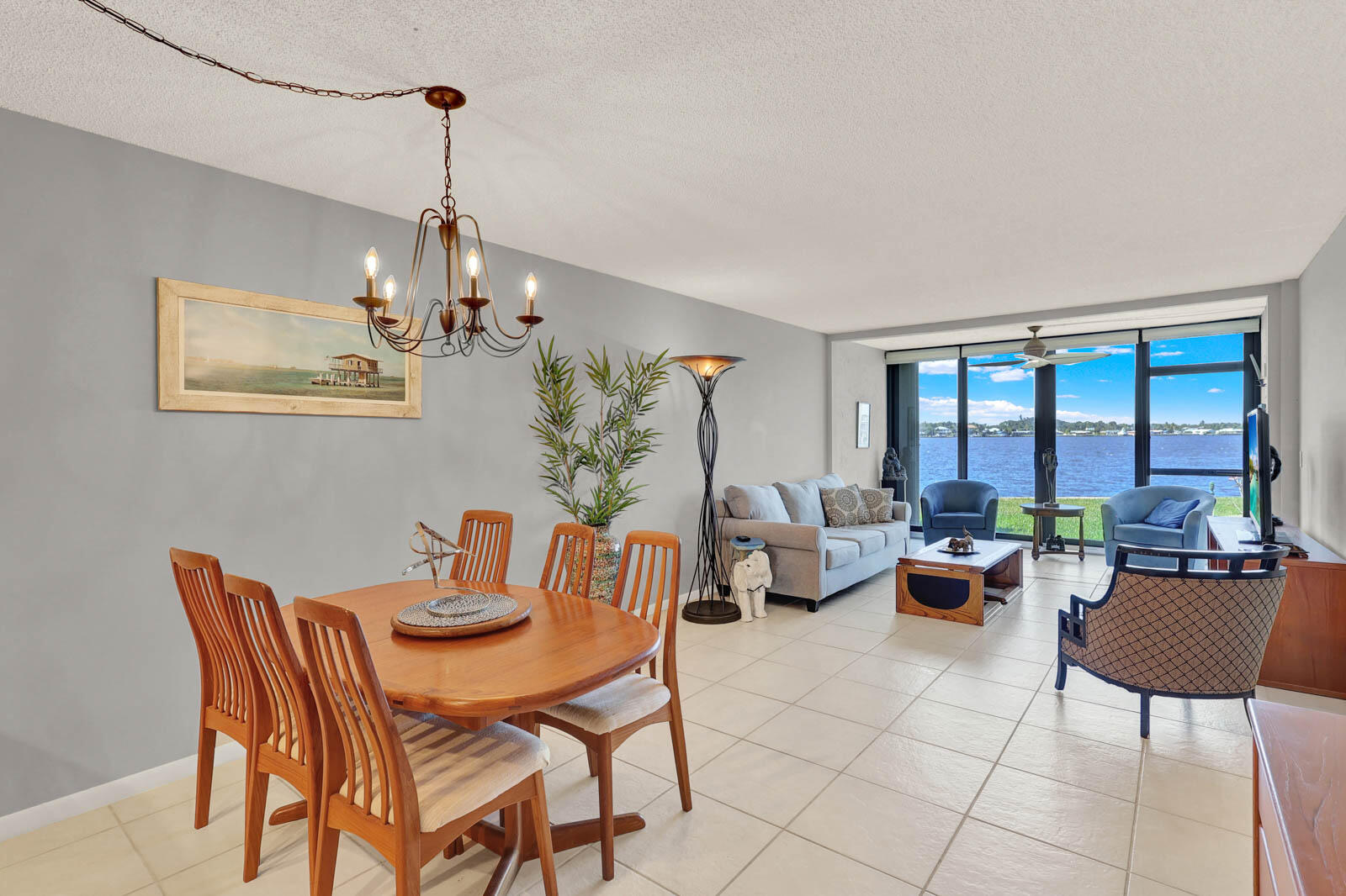 CIRCLE BAY YACHT CLUB CONDO - Residential