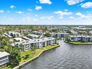 1950 SW Palm City Road 8106