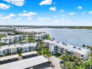 1950 SW Palm City Road 8106