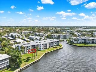 CIRCLE BAY YACHT CLUB CONDO - Residential