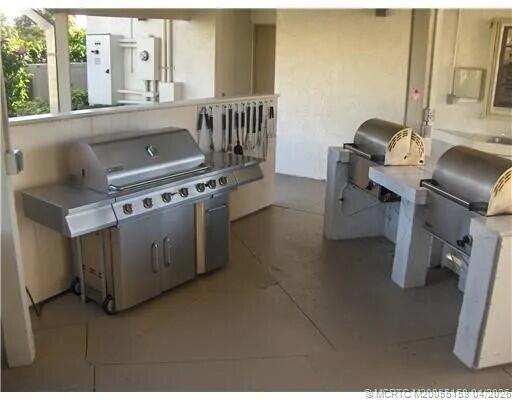CIRCLE BAY YACHT CLUB CONDO - Residential