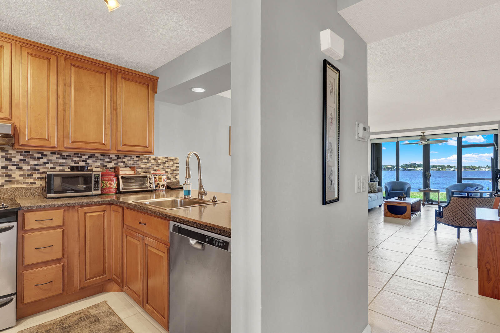 CIRCLE BAY YACHT CLUB CONDO - Residential