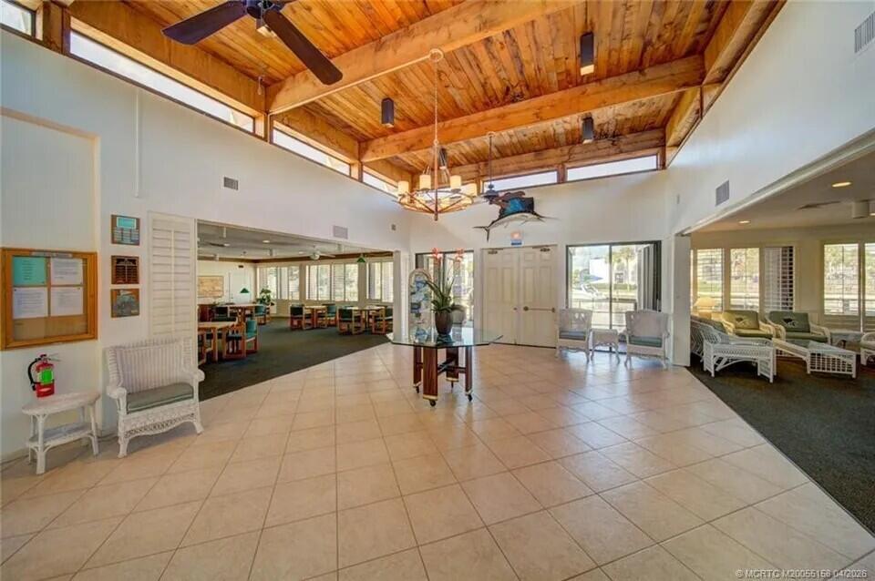 CIRCLE BAY YACHT CLUB CONDO - Residential