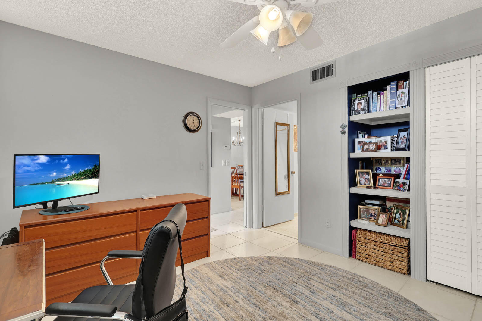 CIRCLE BAY YACHT CLUB CONDO - Residential