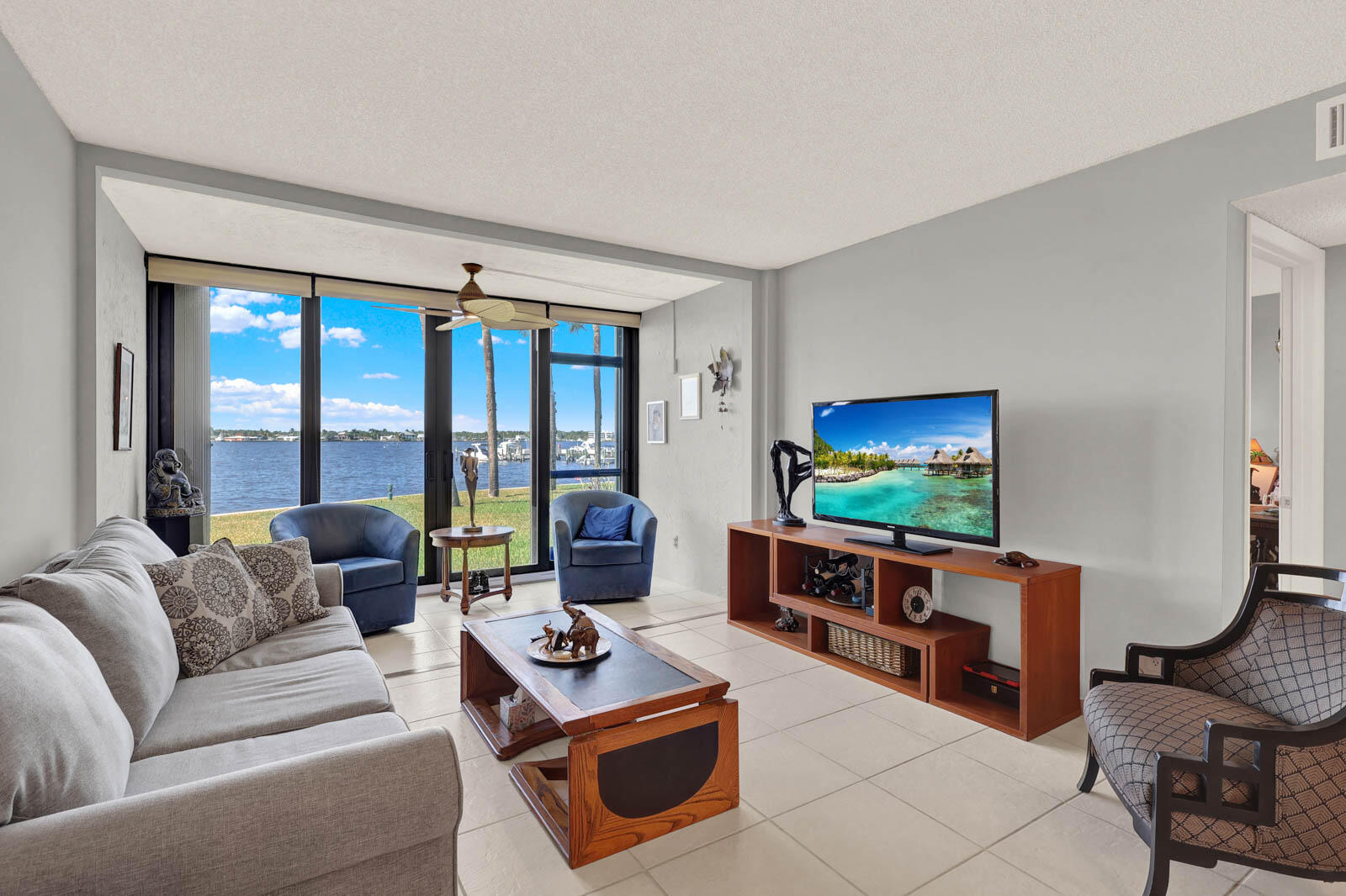 CIRCLE BAY YACHT CLUB CONDO - Residential