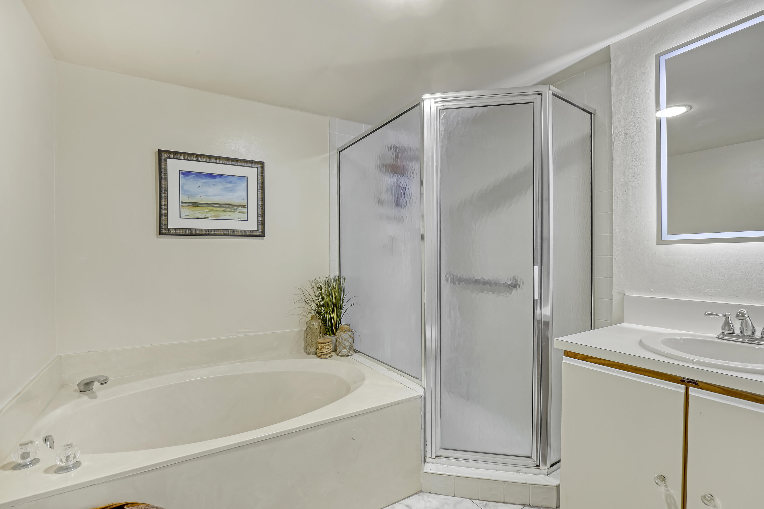 HALF MOON BAY CONDO - Residential