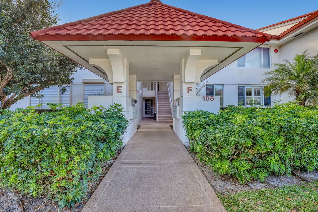 Photo of 105 Half Moon Circle #F1, Hypoluxo, FL 33462 (MLS # R11167477)