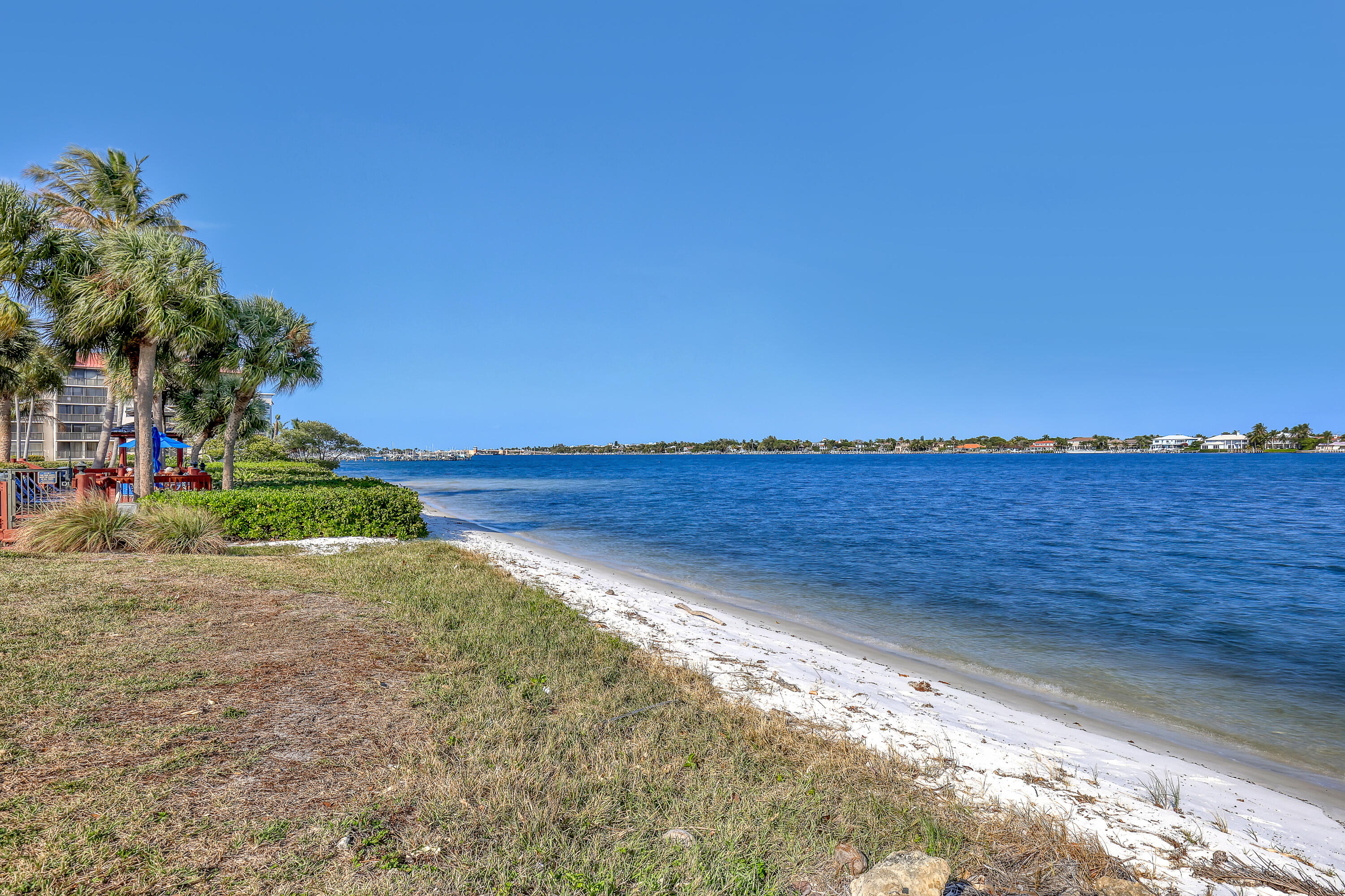 HALF MOON BAY CONDO - Residential