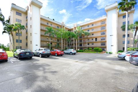 4700 Lucerne Lakes Boulevard 308 Lake Worth FL 33467