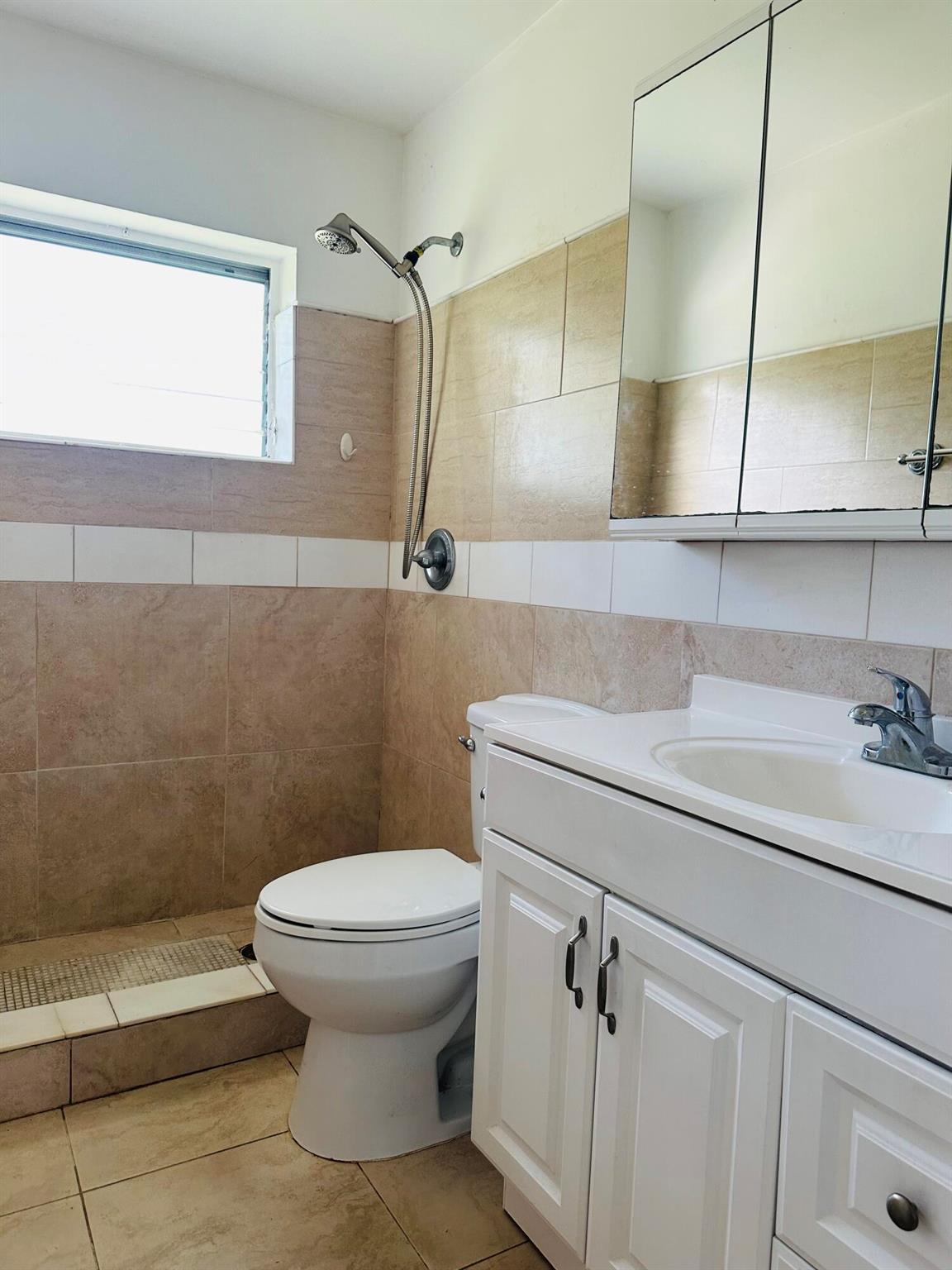 SPANISH VILLAGE - Residential Lease