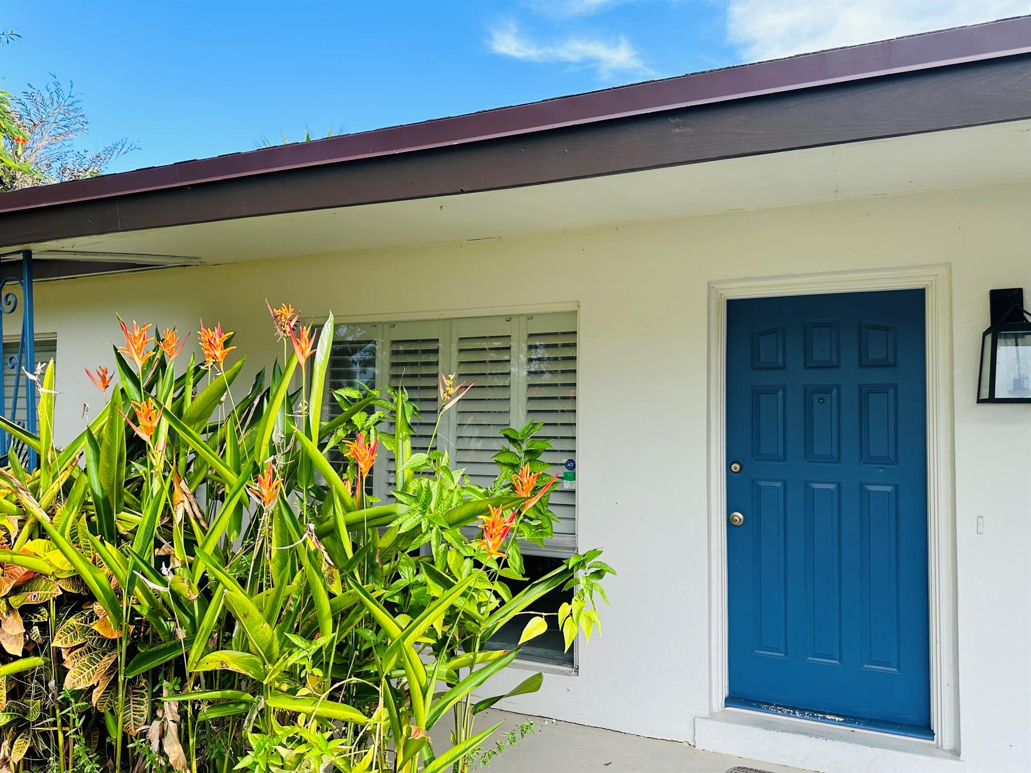 SPANISH VILLAGE - Residential Lease