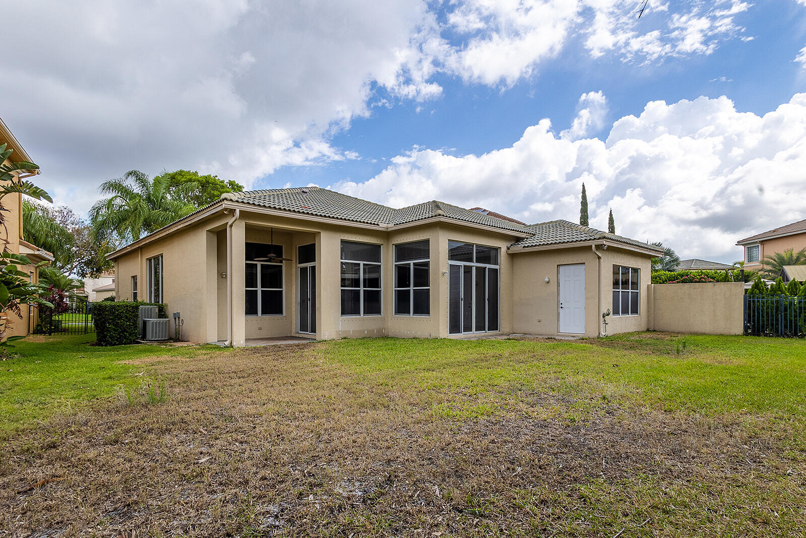 RENAISSANCE SEC 7 - Residential Lease