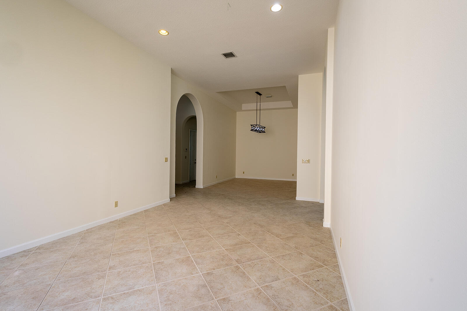 RENAISSANCE SEC 7 - Residential Lease