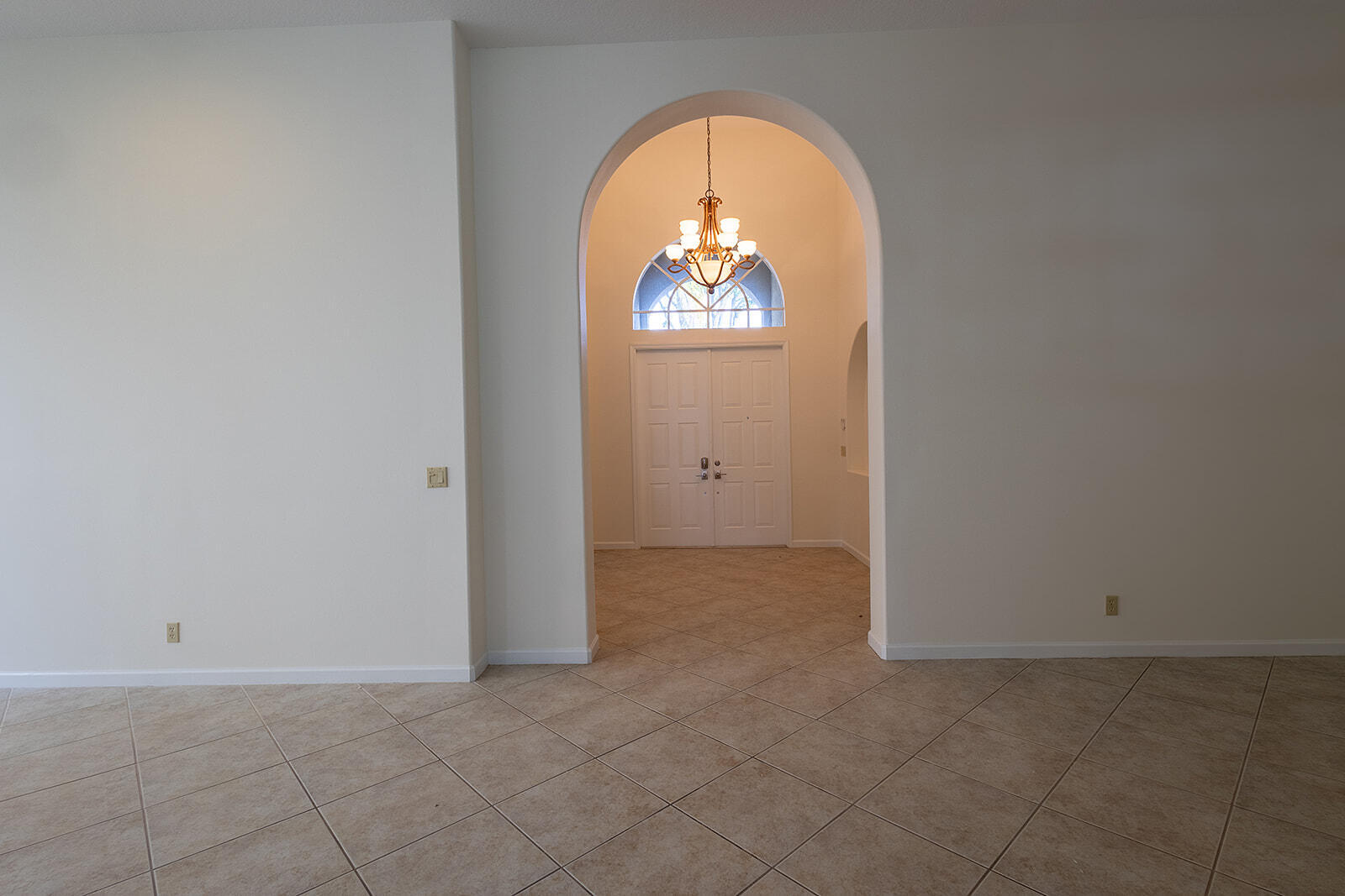 RENAISSANCE SEC 7 - Residential Lease