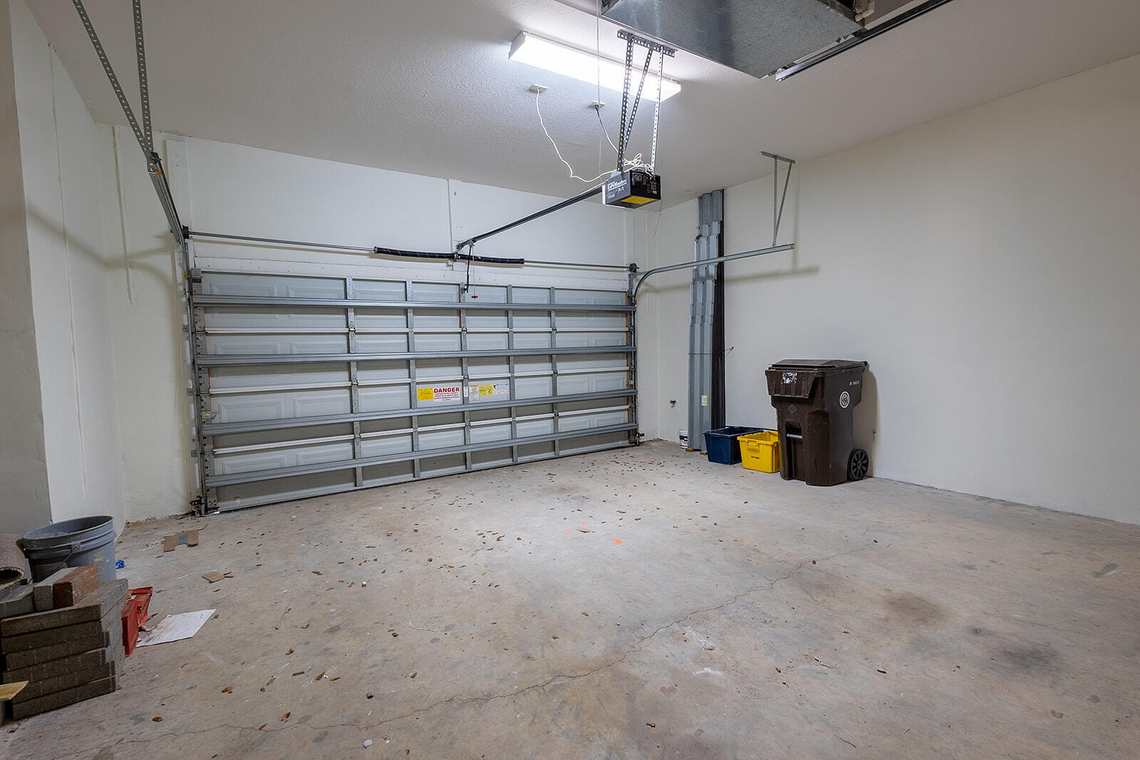 RENAISSANCE SEC 7 - Residential Lease