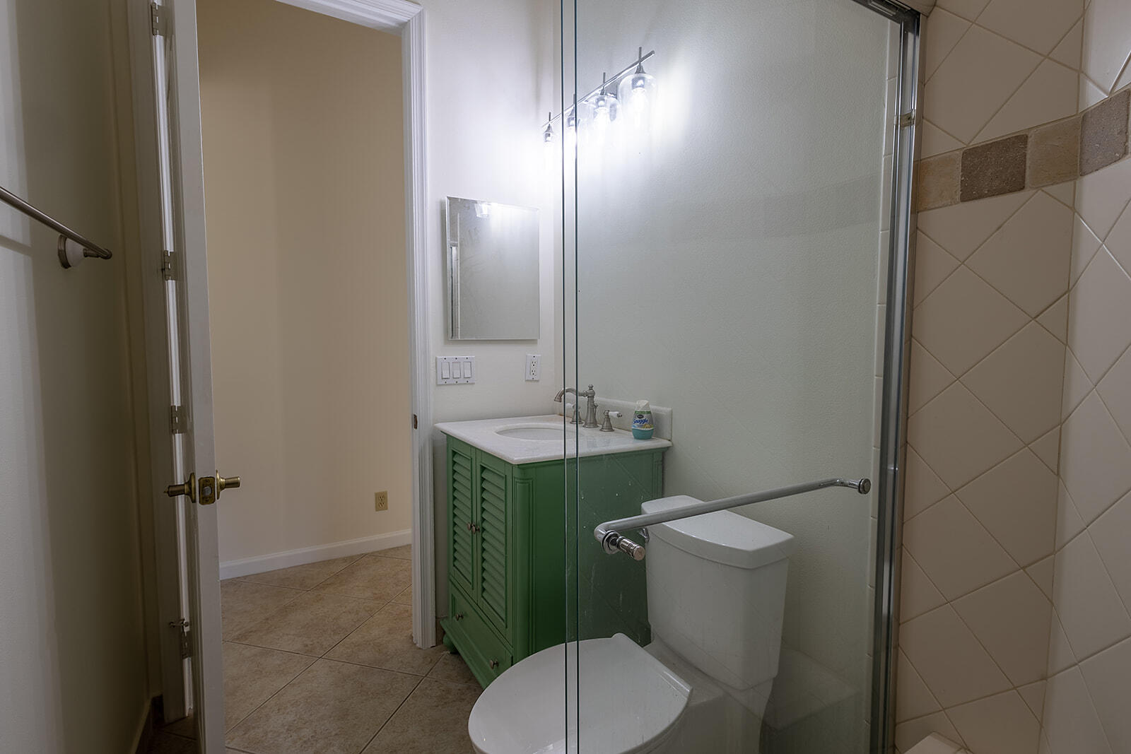 RENAISSANCE SEC 7 - Residential Lease