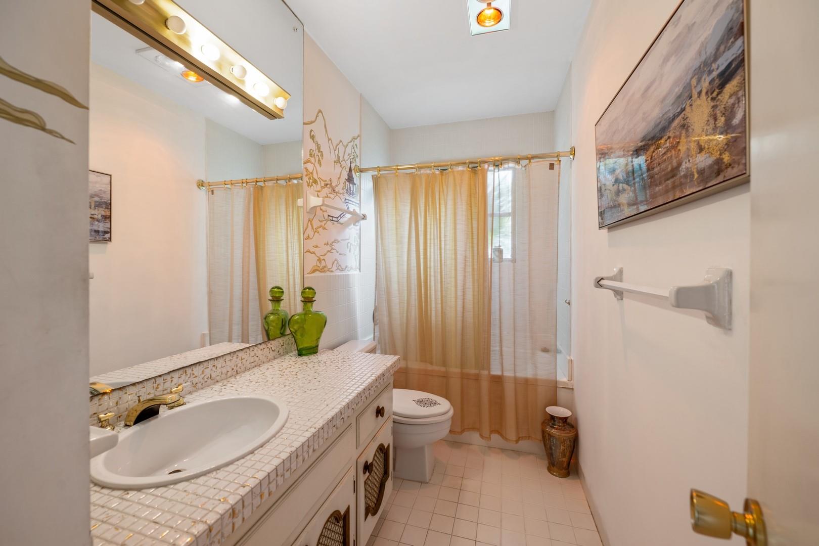 THE LANDINGS - Residential