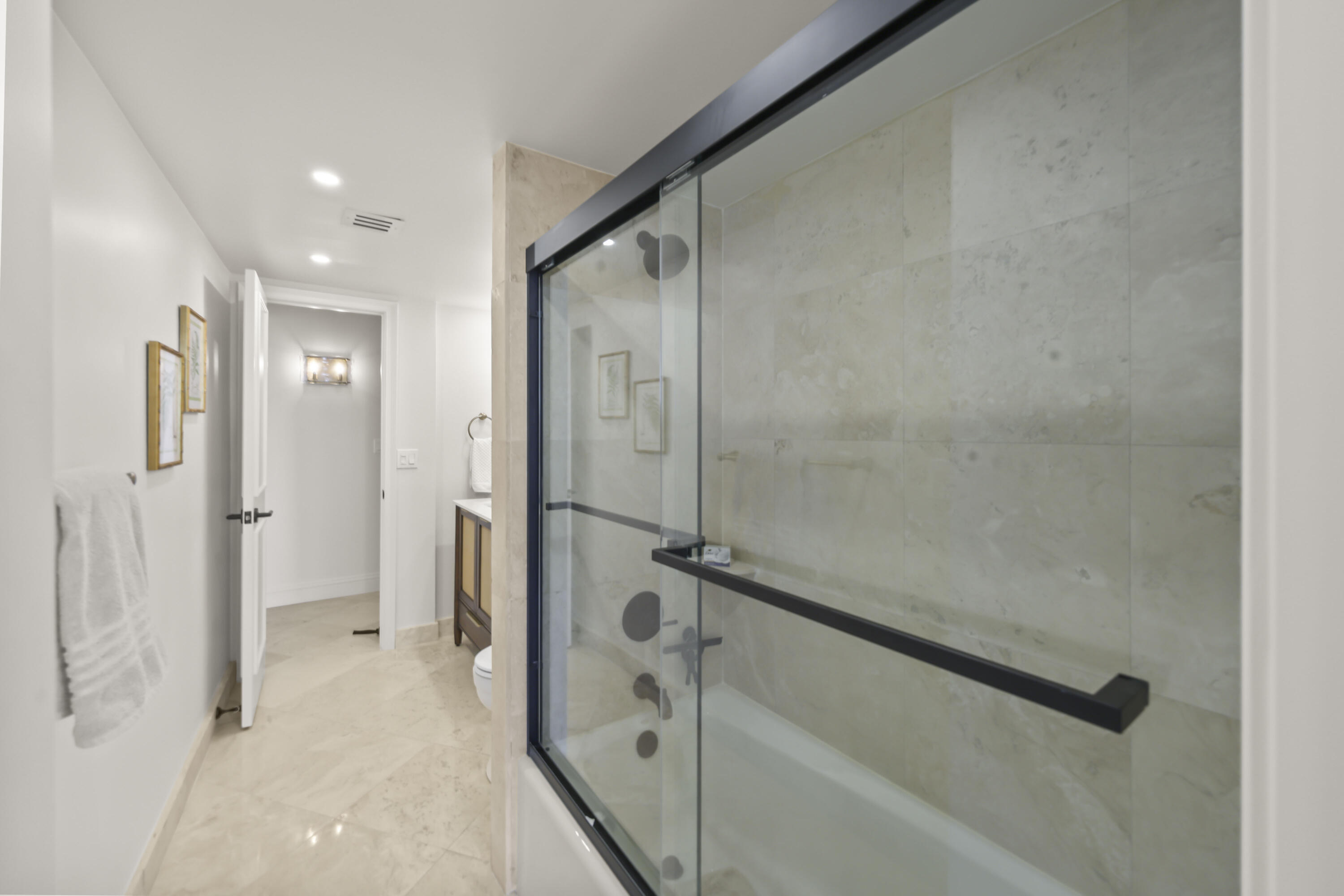 TRIANON CONDO - Residential Lease