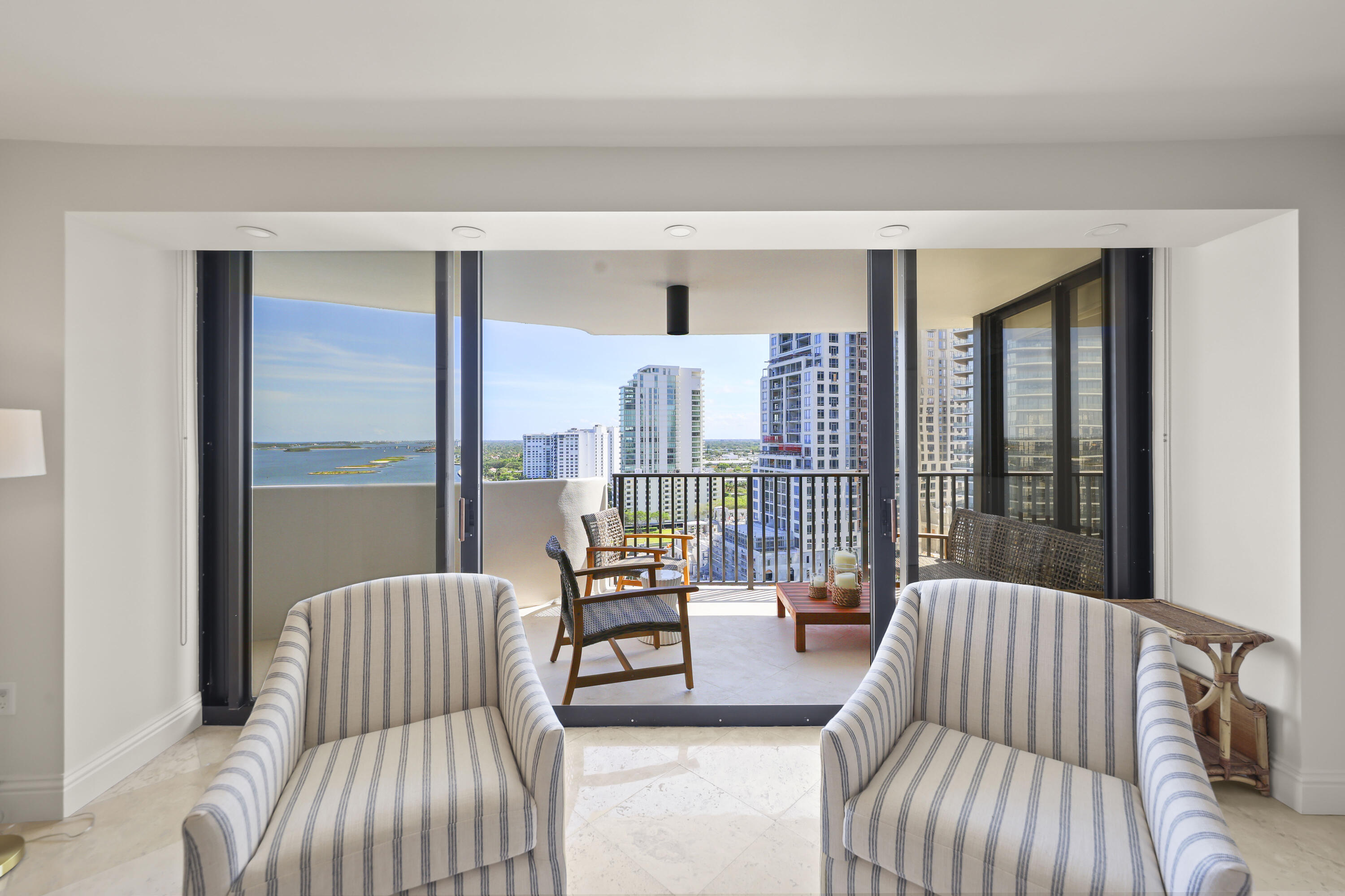 TRIANON CONDO - Residential Lease