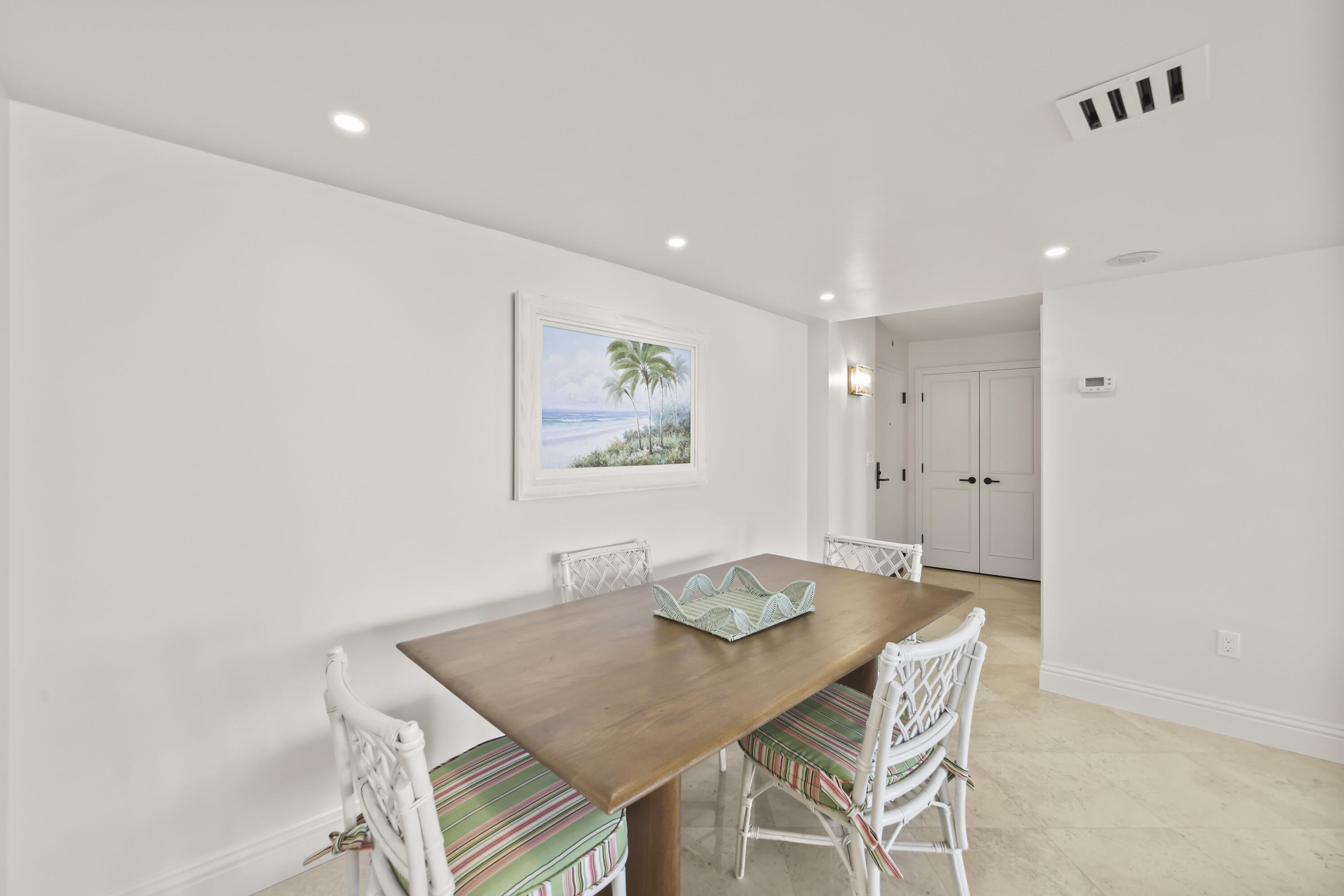 TRIANON CONDO - Residential Lease
