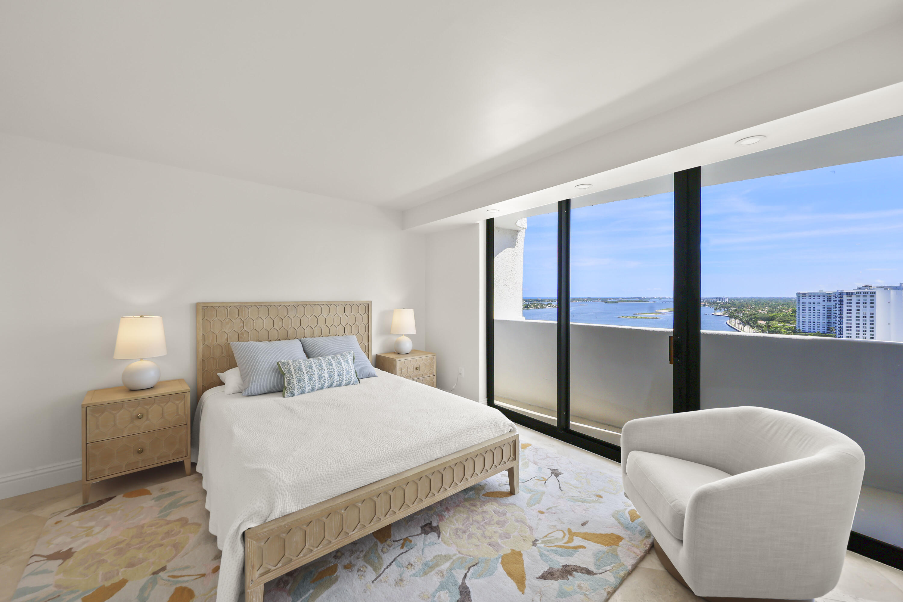 TRIANON CONDO - Residential Lease