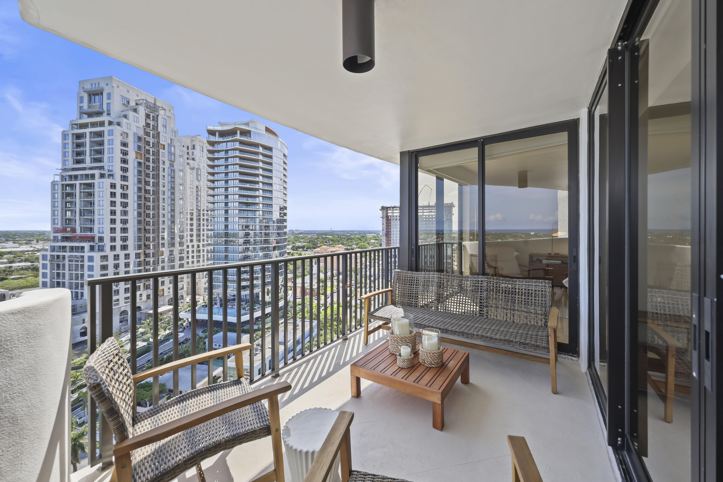 TRIANON CONDO - Residential Lease