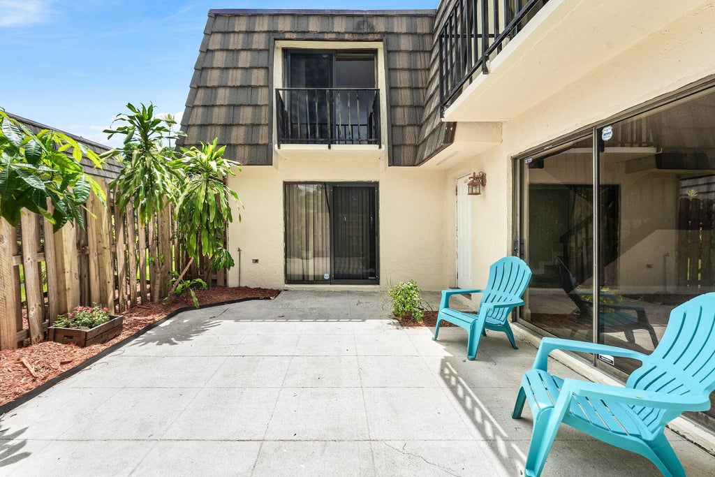 Photo of 1534 FOREST LAKES Circle #D, West Palm Beach, FL 33406 (MLS # B26052036)