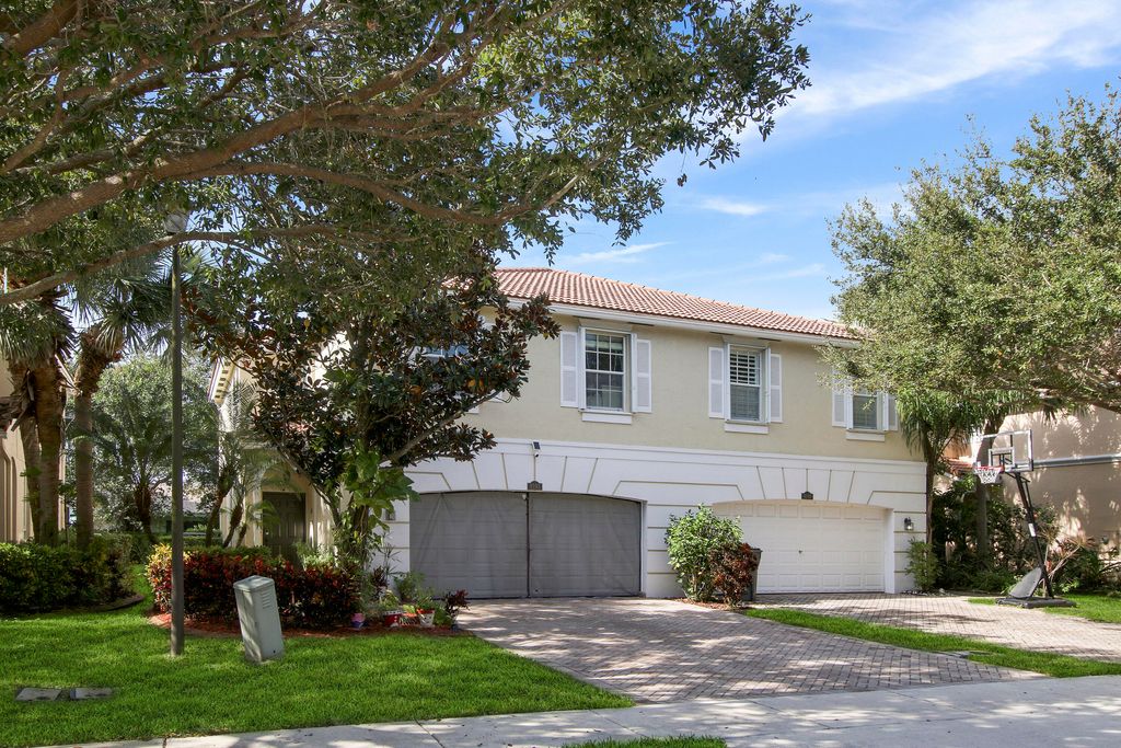 Photo of 9193 Villa Palma Lane, Palm Beach Gardens, FL 33418 (MLS # R11042406)