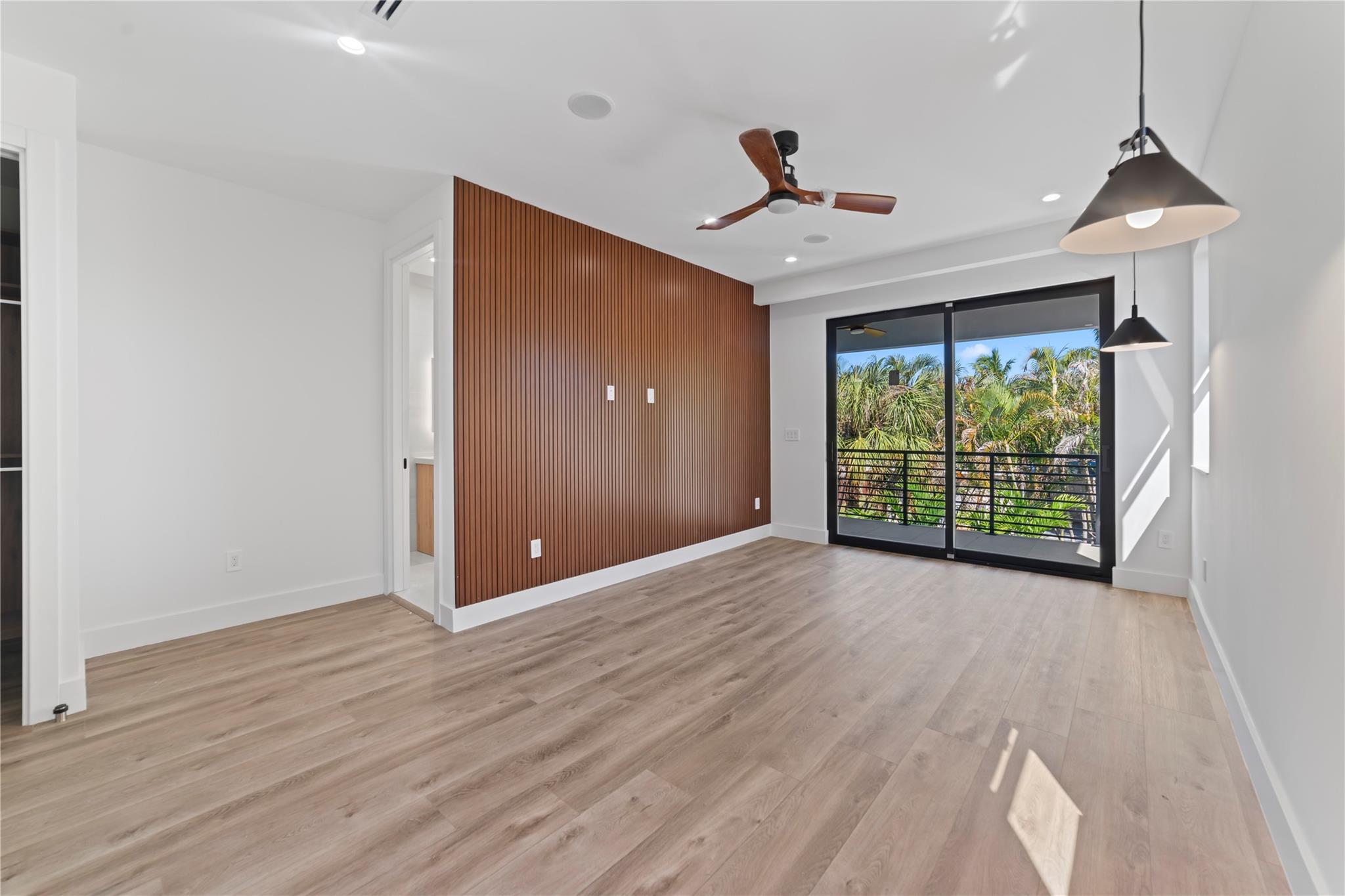 1314 NE 13th Ave