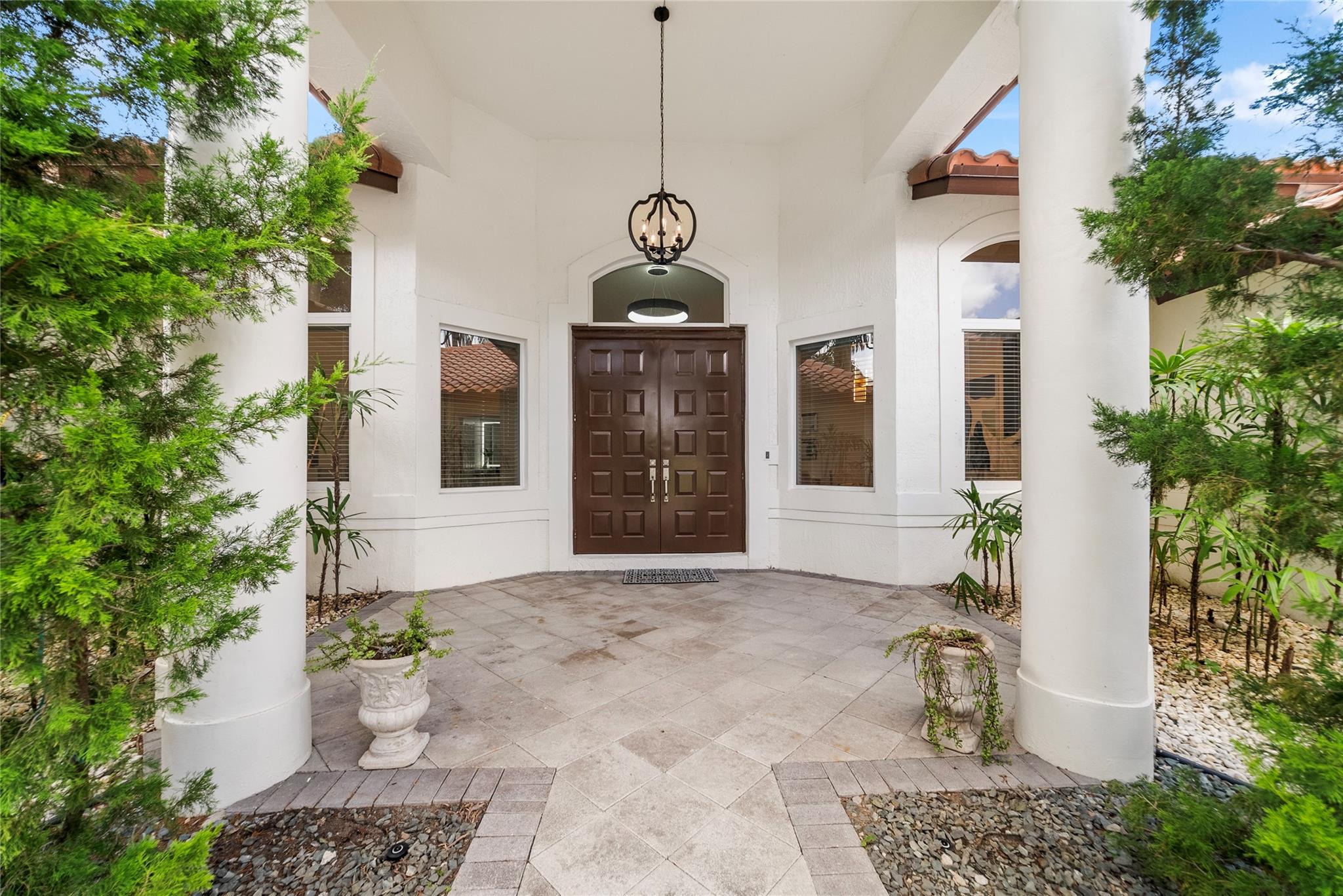Photo 11 of 67 of 7023 NW 68th Dr house