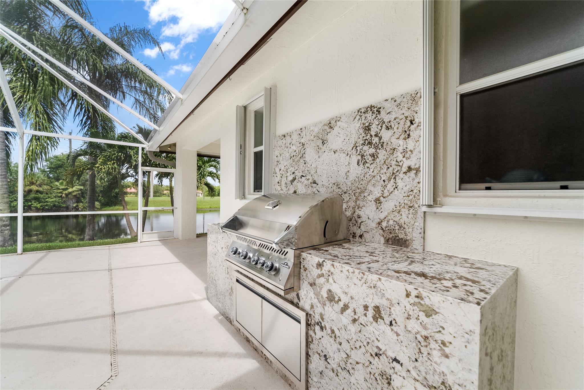 Photo 7 of 67 of 7023 NW 68th Dr house